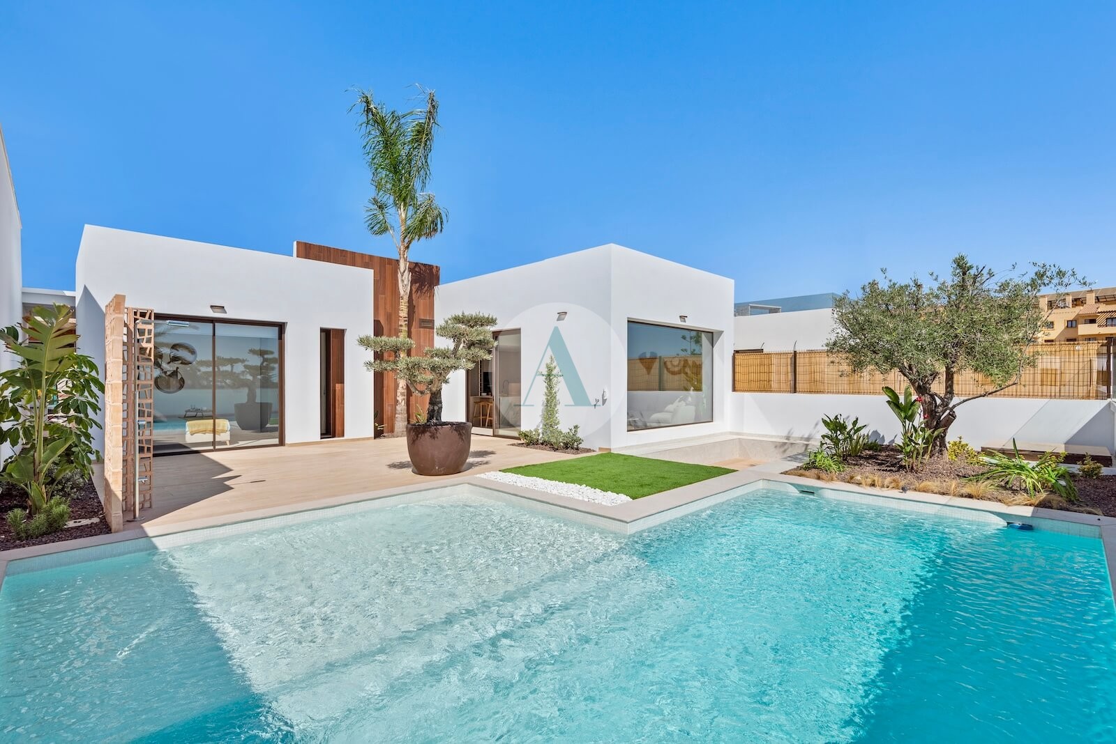 Nieuwbouw project serena view ii met villas nabij golf zee in los alcazares